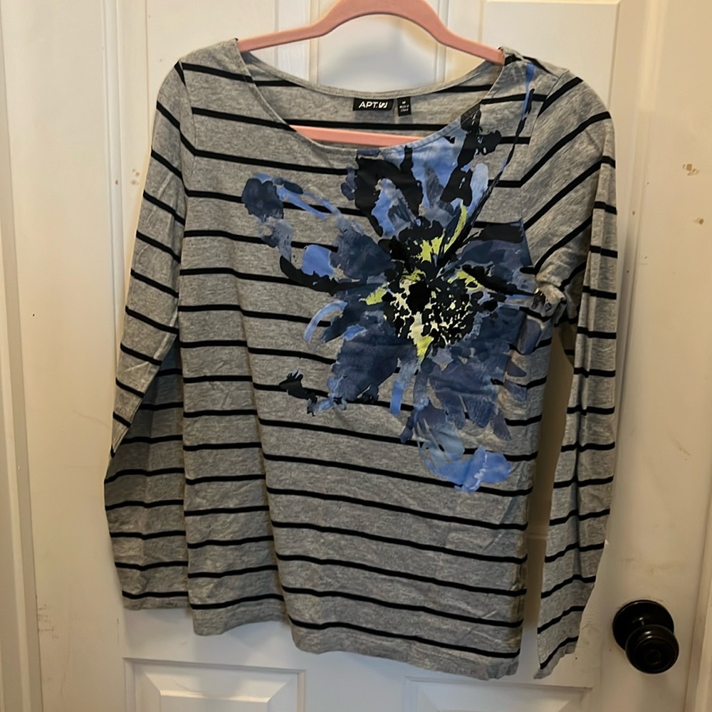 EUC APT. 9 Gray/Black Striped Floral Shirt - Size: Medium